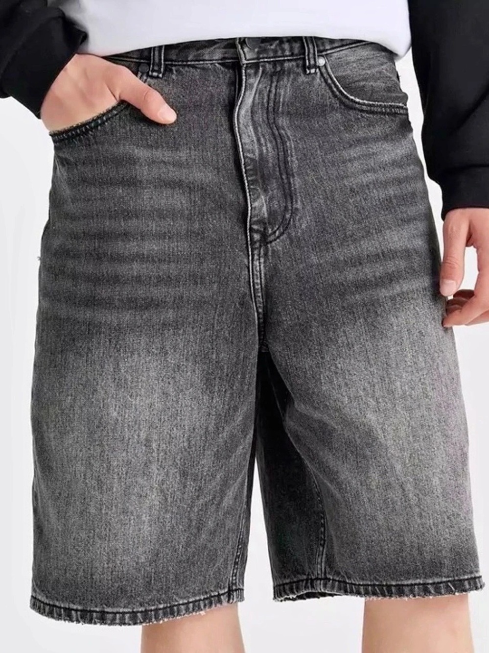Men's Gray Jean Shorts Like New